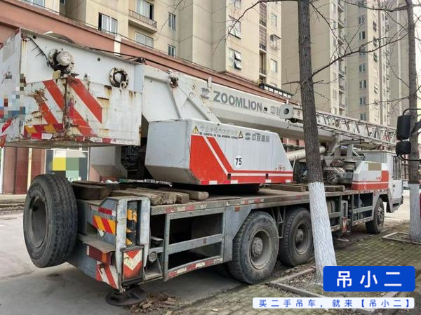 Buy Zoomlion QY25V531 Used Crane / 2