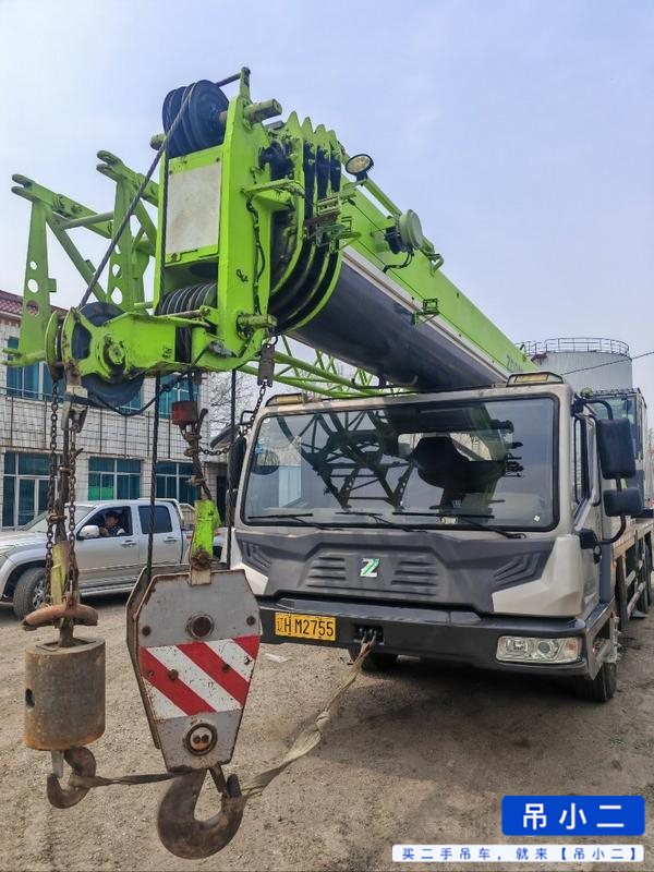 Buy Zoomlion ZTC251VE562 Used Crane / 3
