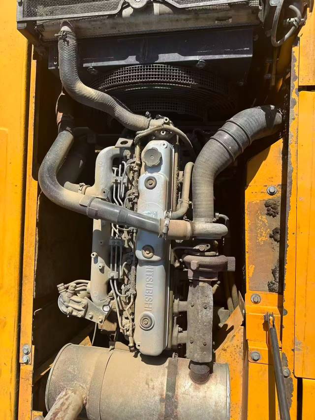 Buy Sany 215C-9 Used Excavator / 5