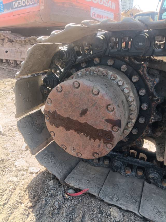 Buy Hitachi 50 Used Excavator / 5