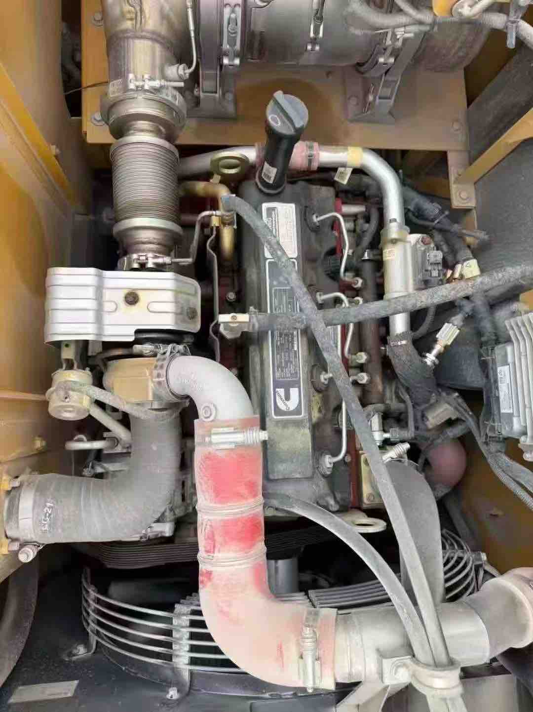 Buy XCMG XE2000E Used Excavator / 6