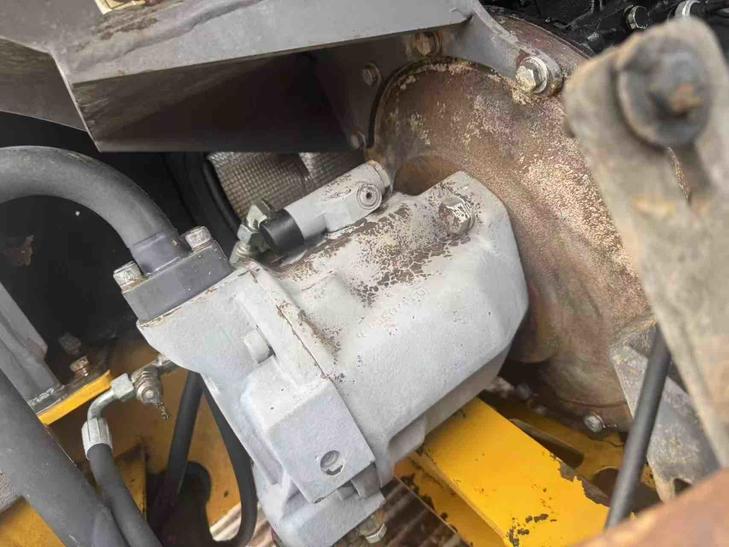 Buy XCMG XE60WA Used Excavator / 1