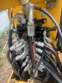 Buy XCMG XE60WA Used Excavator / 4 Buy XCMG XE60WA Used Excavator / 4