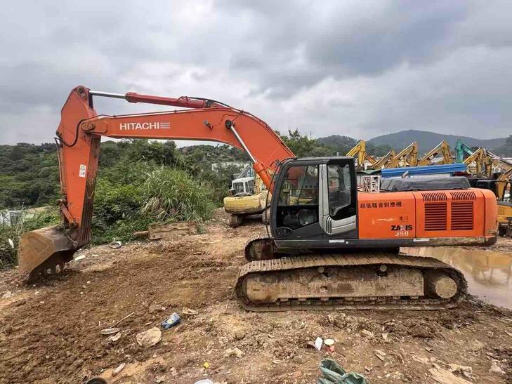 Buy Hitachi EX350 Used Excavator / 1