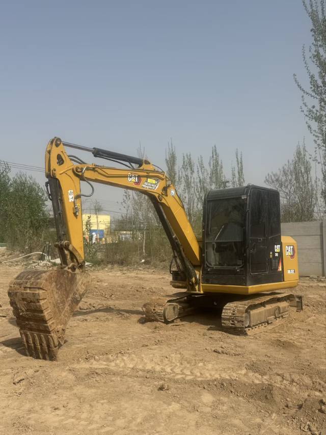 Buy Caterpillar 305.5E2 Used Excavator / 2