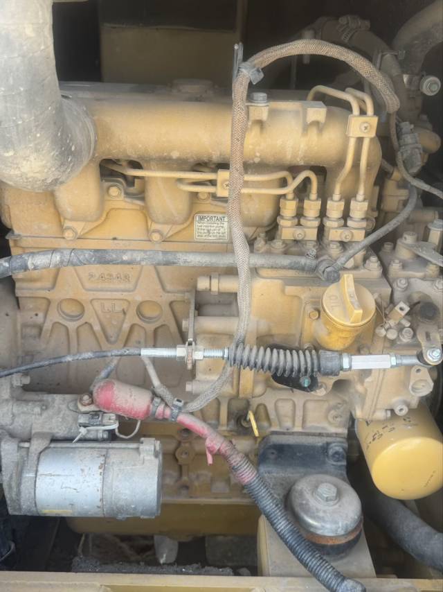 Buy Caterpillar 305.5E2 Used Excavator / 4