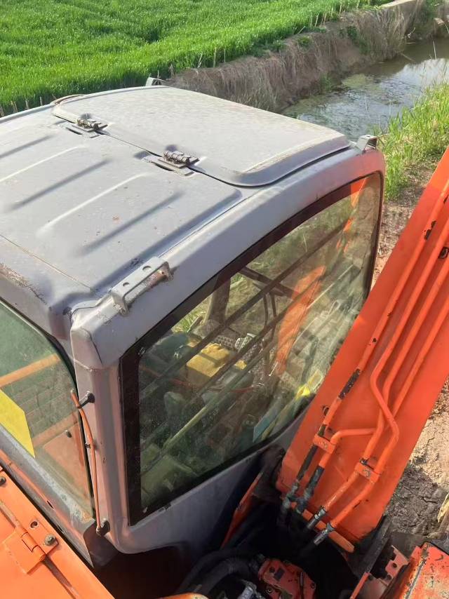 Buy Hitachi ZX70-5G Used Excavator / 8