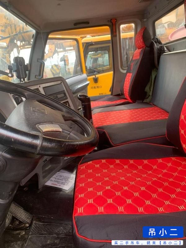 Buy XCMG QY25K5 Used Crane / 2