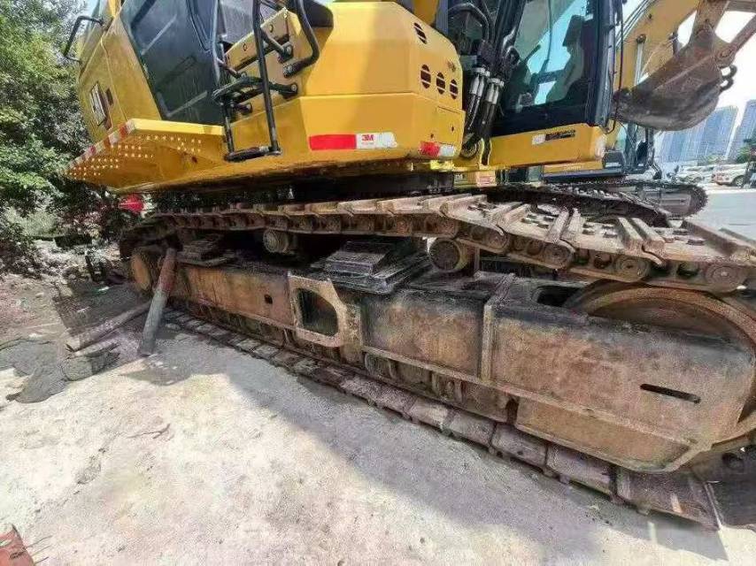 Buy Caterpillar 374FL Used Excavator / 4