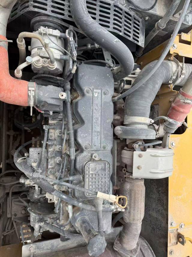 Buy XCMG XE270DK Used Excavator / 4