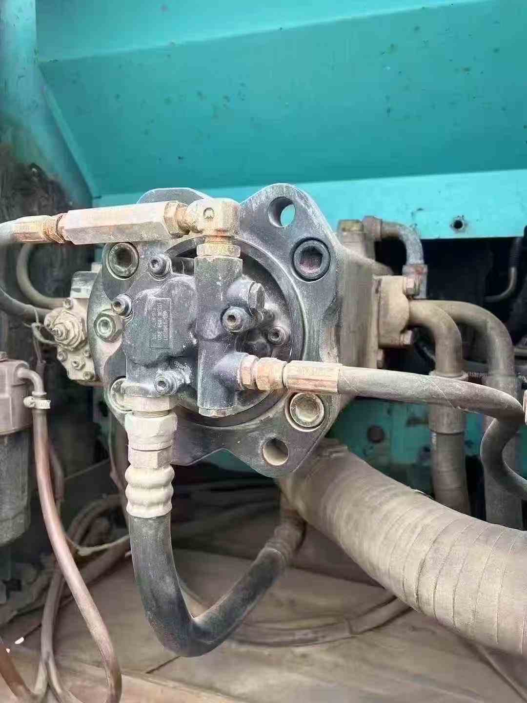 Buy Kobelco 200-8 Used Excavator / 3