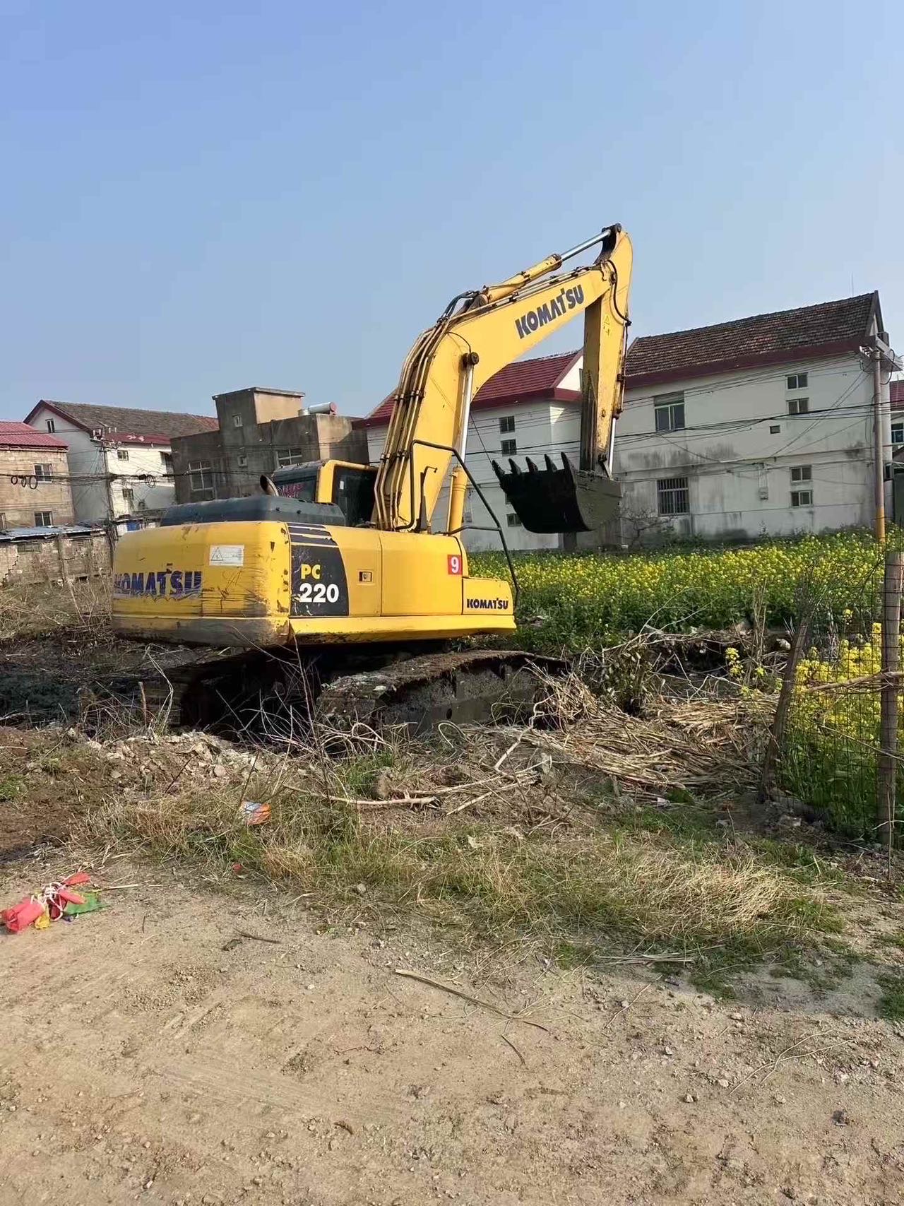 Buy Komatsu PC210-8 Used Excavator / 2