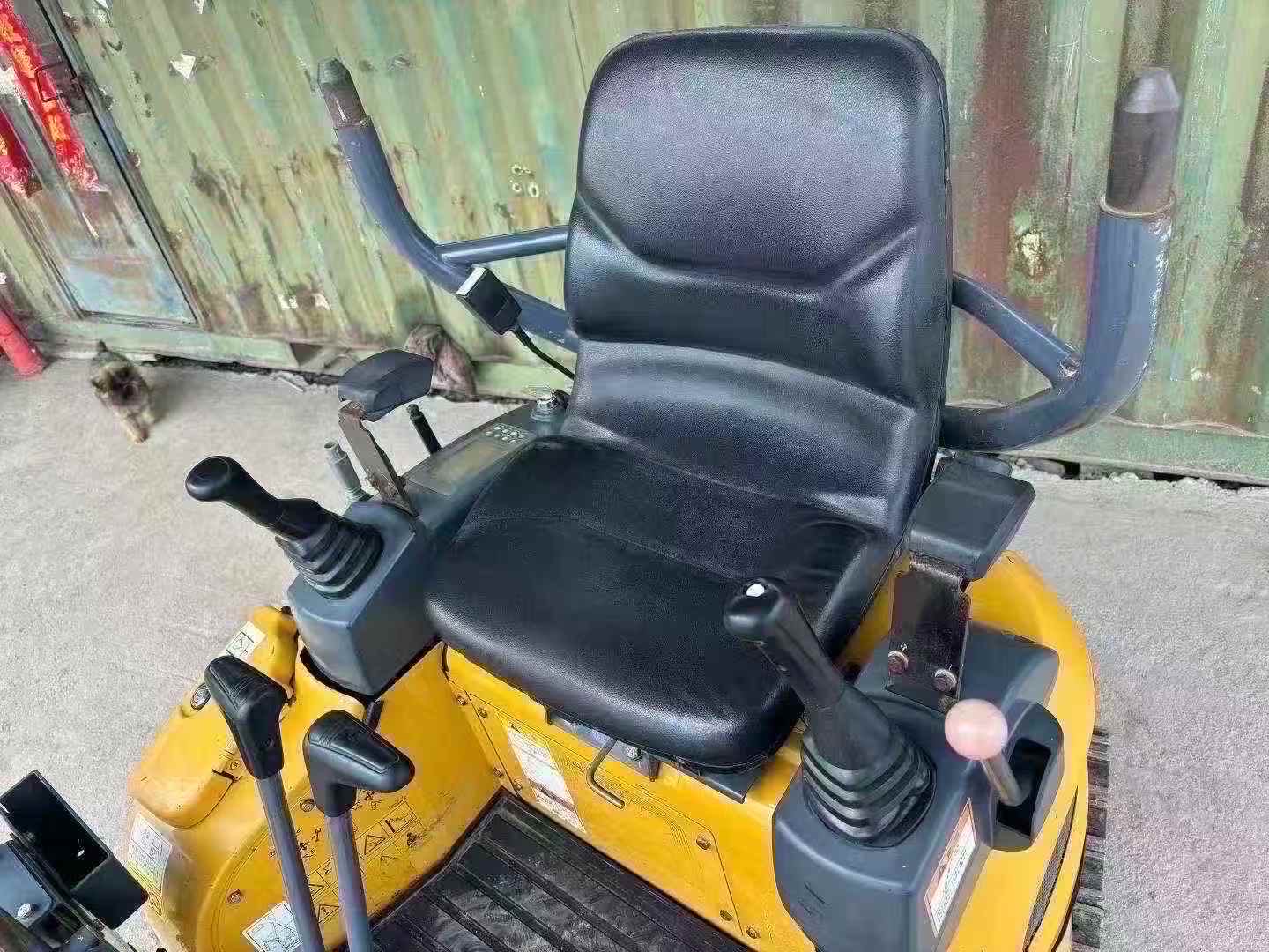 Buy XCMG XE15U Used Excavator / 5