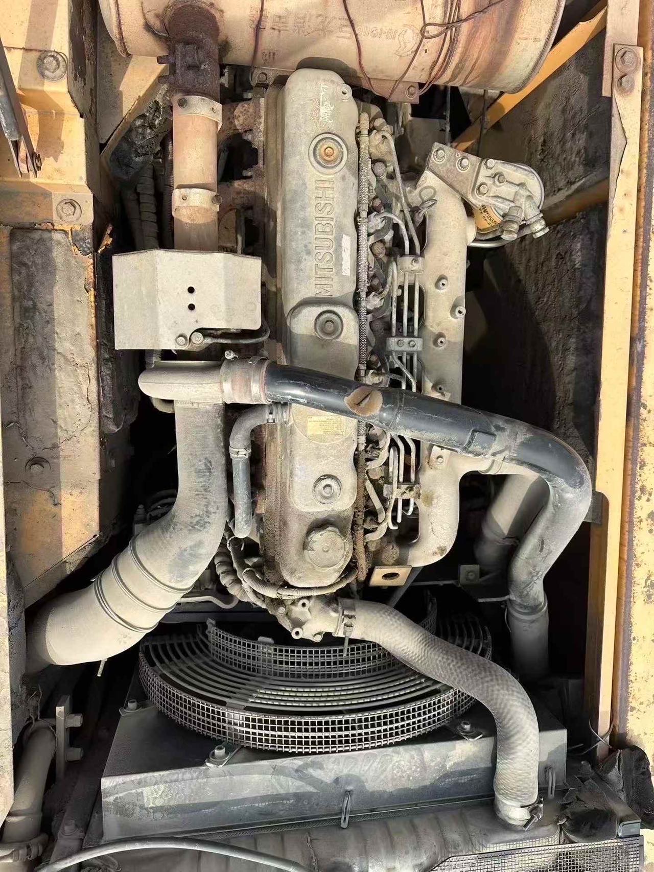 Buy Sany 215C-9 Used Excavator / 9