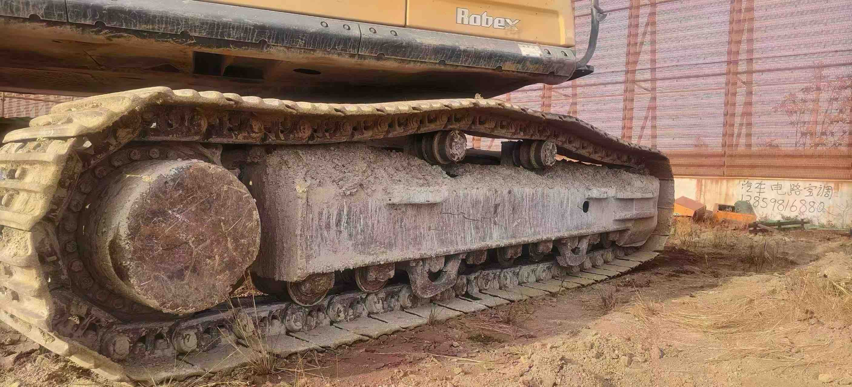 Buy Hyundai R350LVS Used Excavator / 8