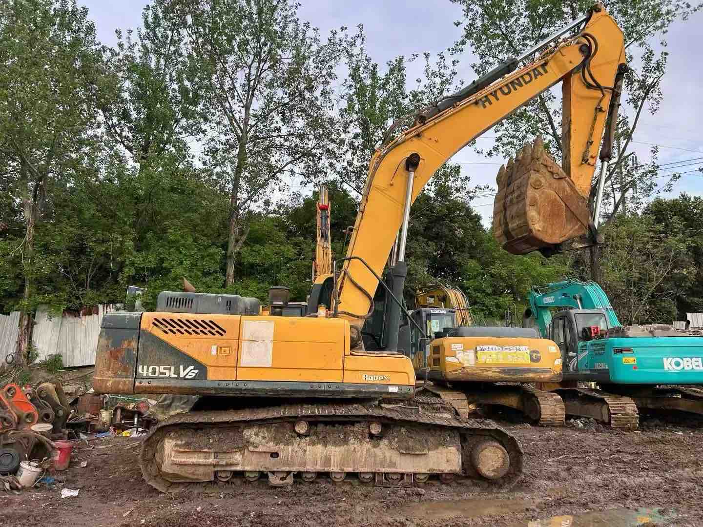 Buy Hyundai R350LVS Used Excavator / 2