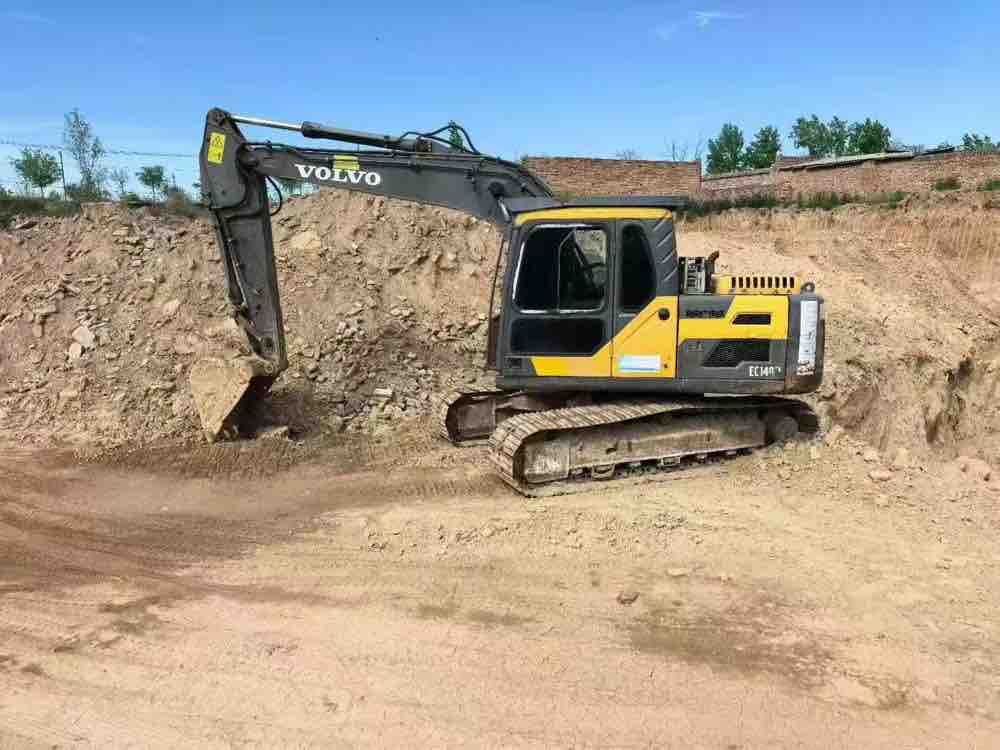 Buy Volvo 140BLC Used Excavator / 2