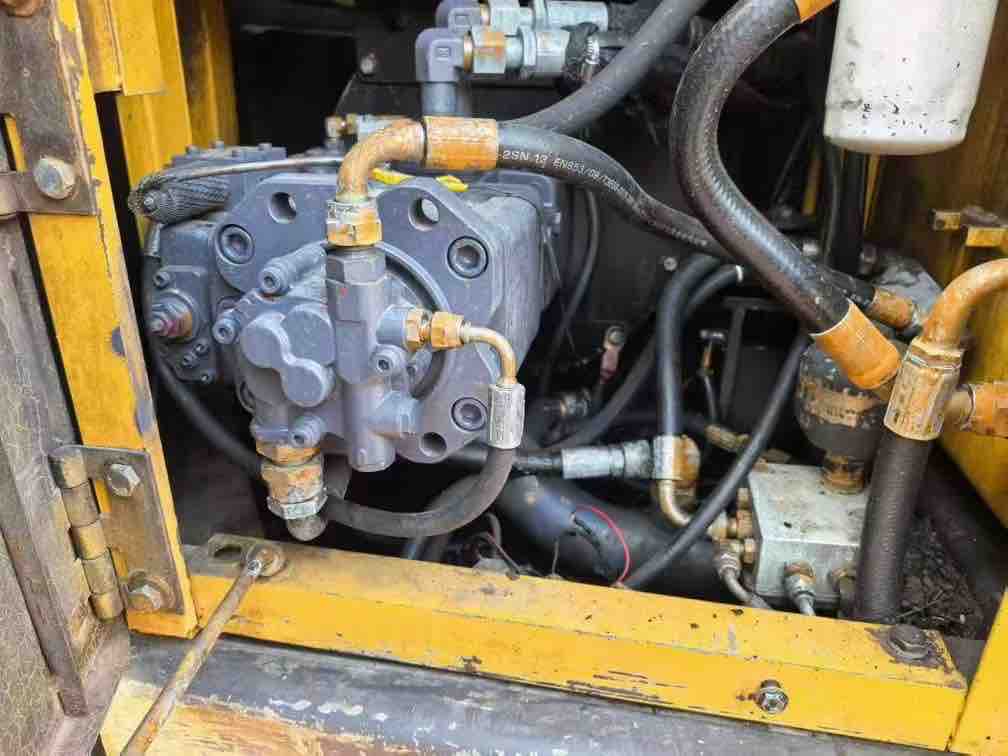 Buy Volvo 140BLC Used Excavator / 7