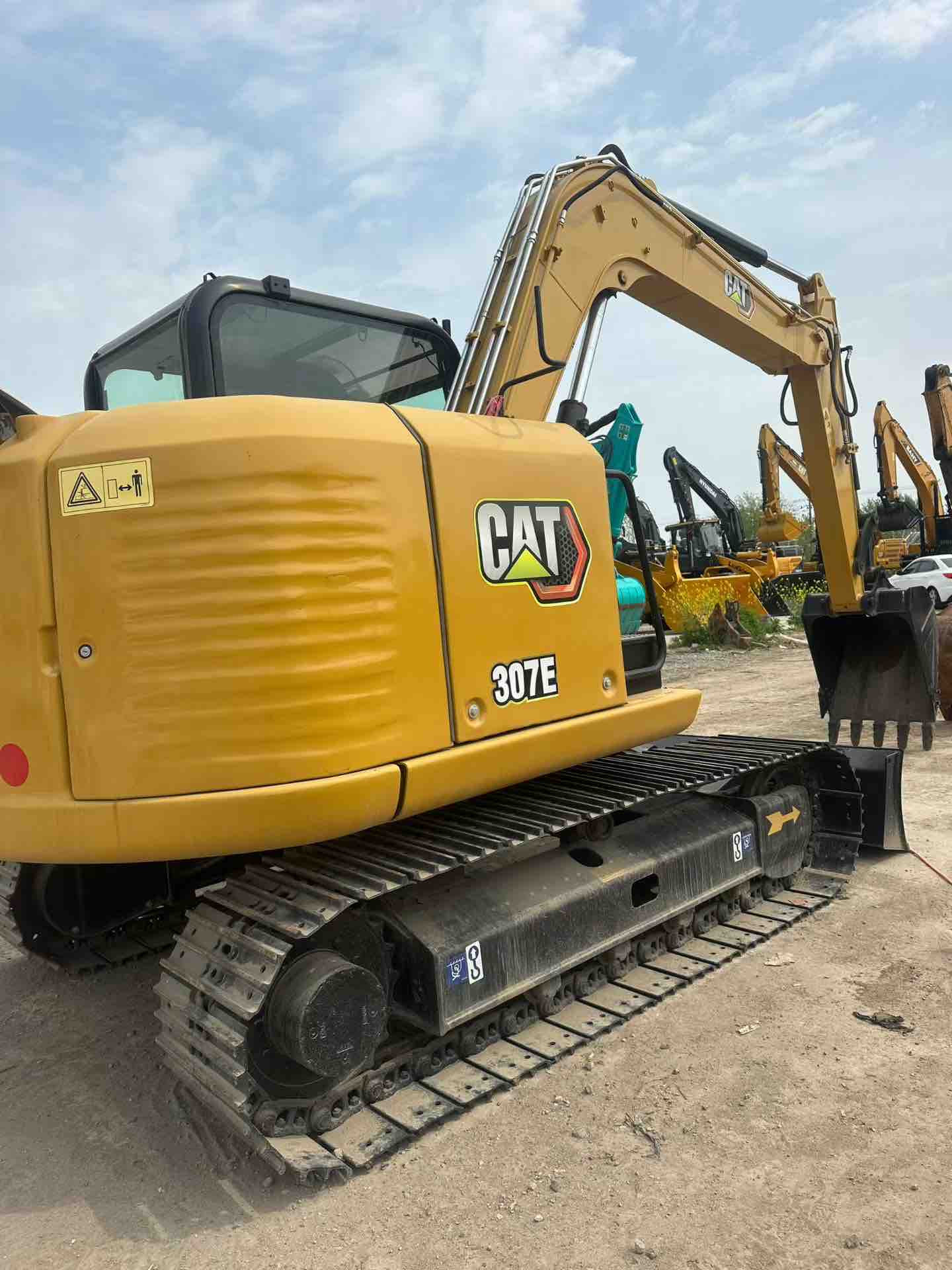 Buy Caterpillar 307E Used Excavator / 2