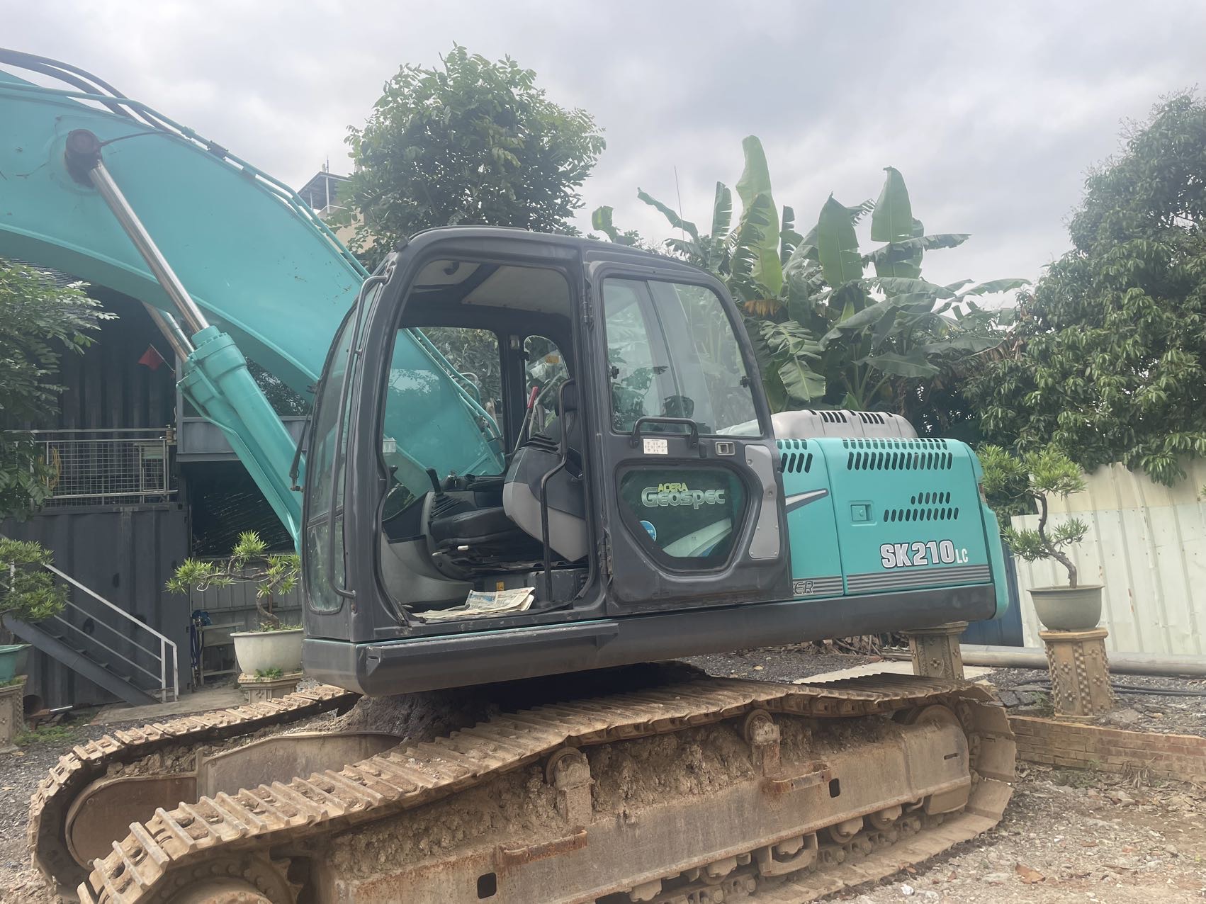 Buy Kobelco 210LC-9 Used Excavator / 3