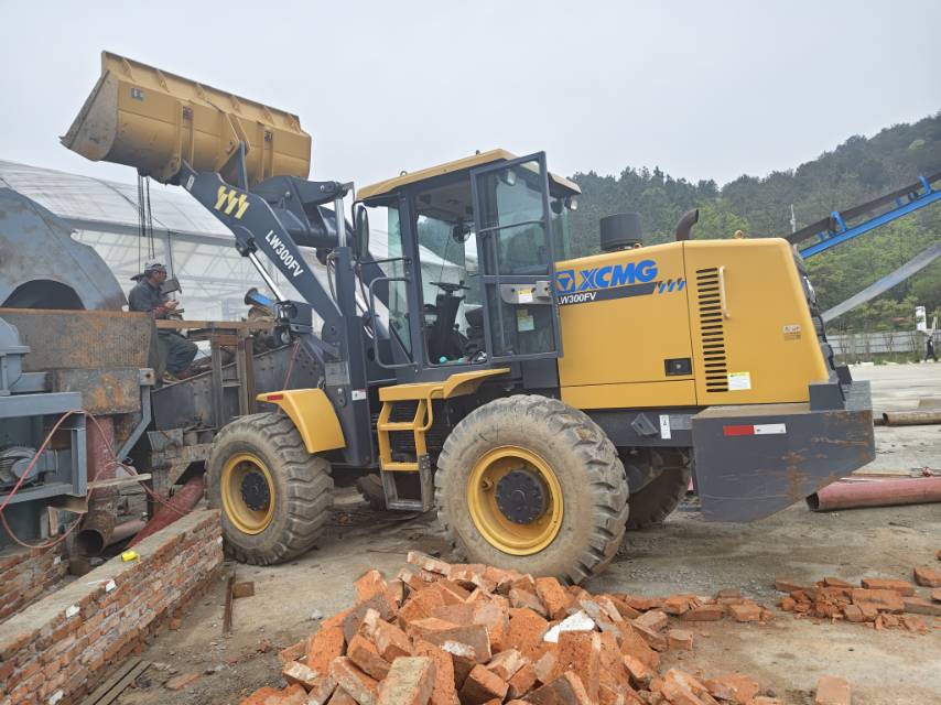 Buy XCMG XDE300 Used Loader / 3