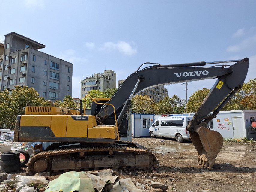 Buy Volvo EC250D Used Excavator / 2