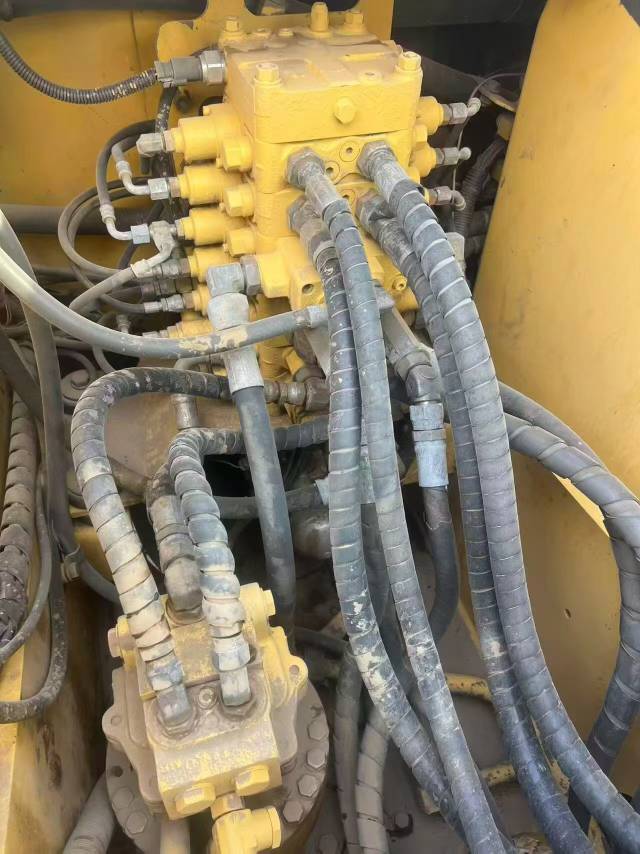 Buy Komatsu PC130-7 Used Excavator / 5 Buy Komatsu PC130-7 Used Excavator / 5