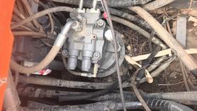 Buy Hitachi EX200-6 Used Excavator / 7 Buy Hitachi EX200-6 Used Excavator / 7