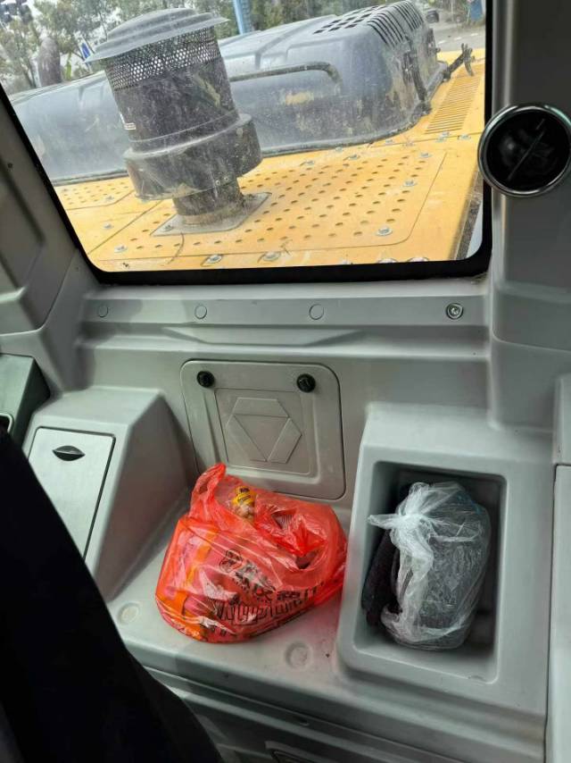 Buy XCMG WZ30-25 Used Excavator / 7