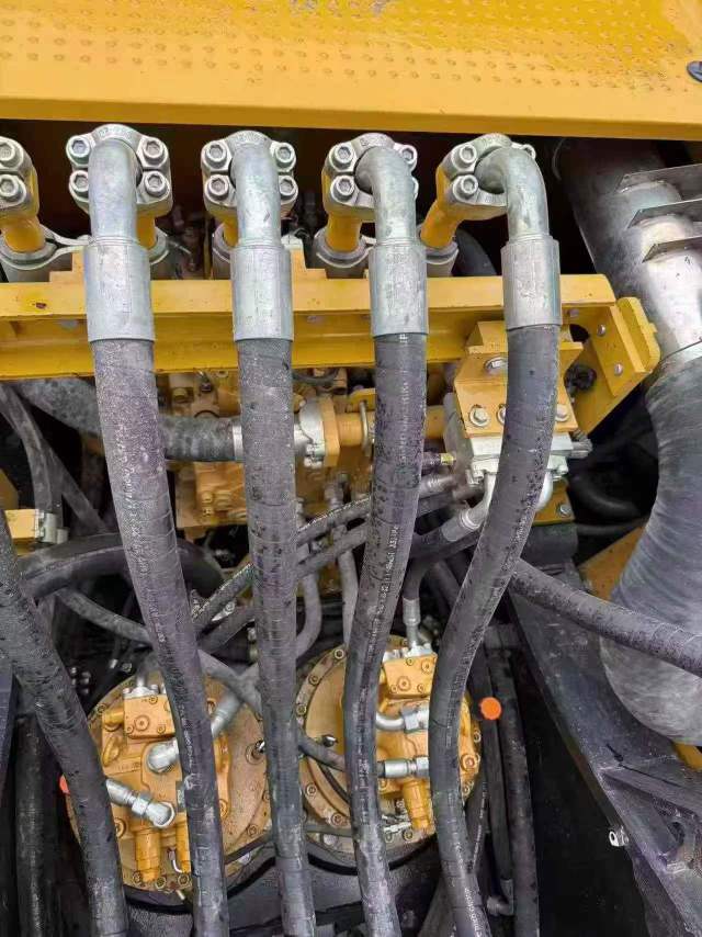 Buy Sany 215C-9 Used Excavator / 8