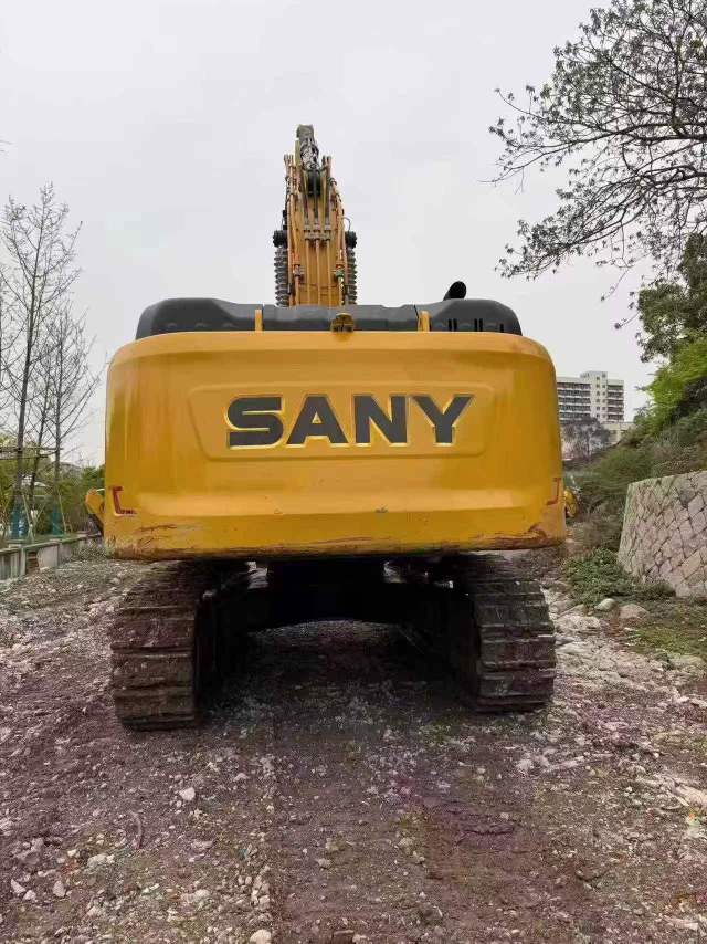 Buy Sany 215C-9 Used Excavator / 2