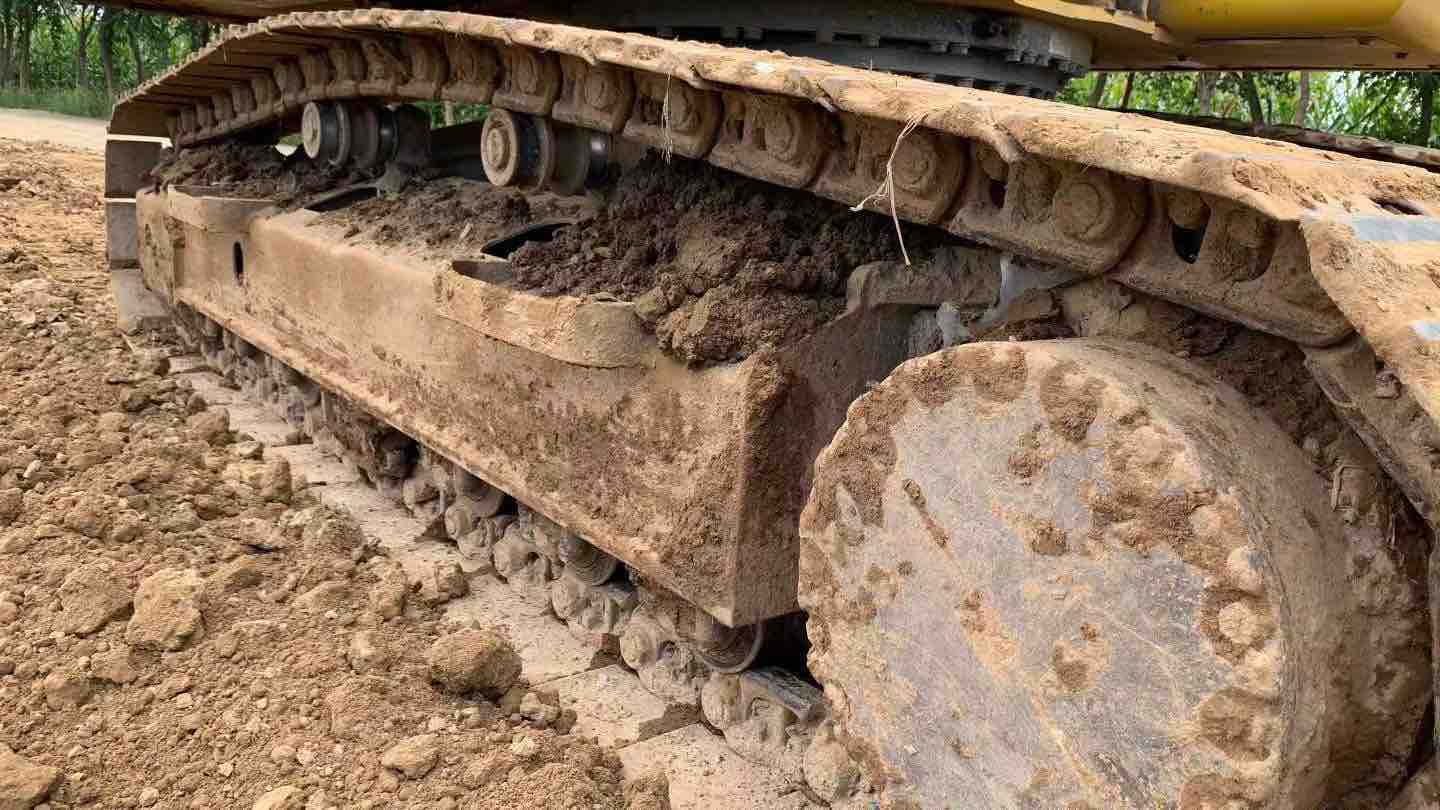 Buy Komatsu PC160-7 Used Excavator / 6