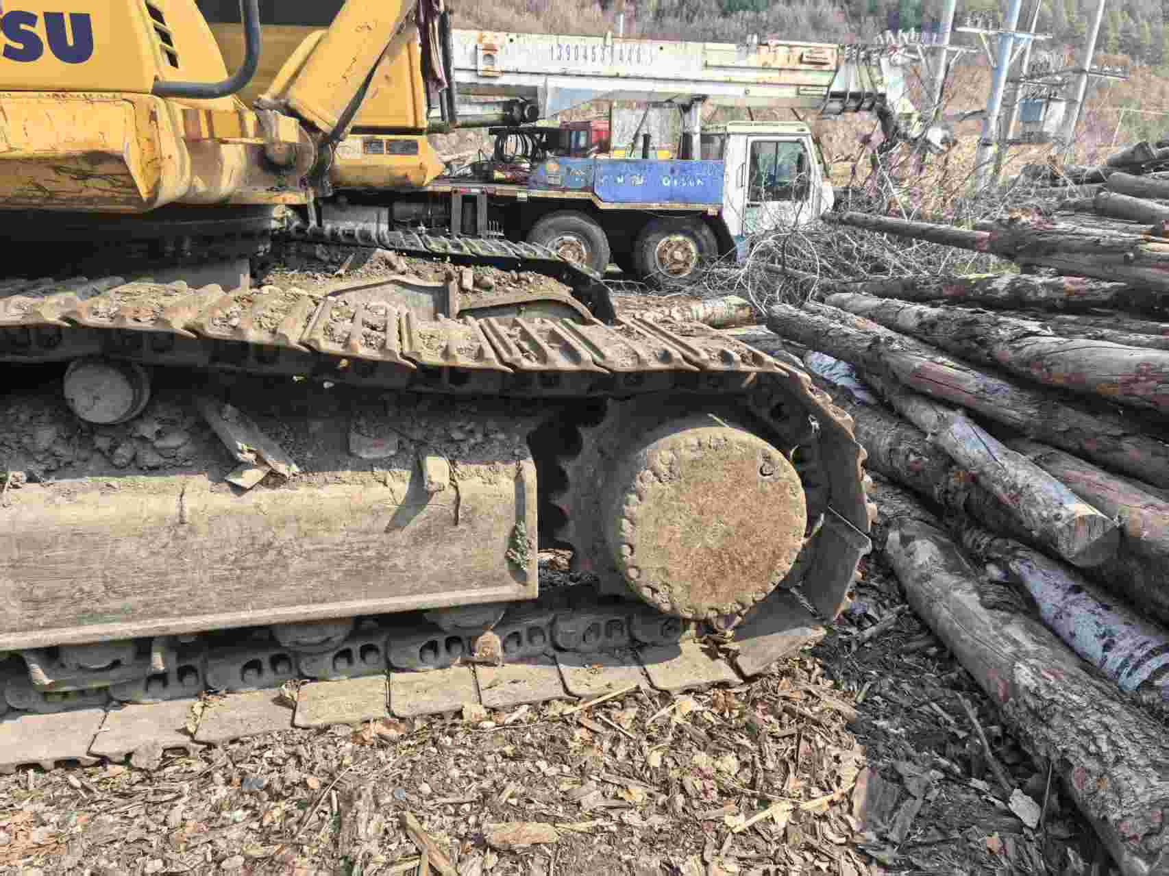 Buy Komatsu PC360-7 Used Excavator / 3