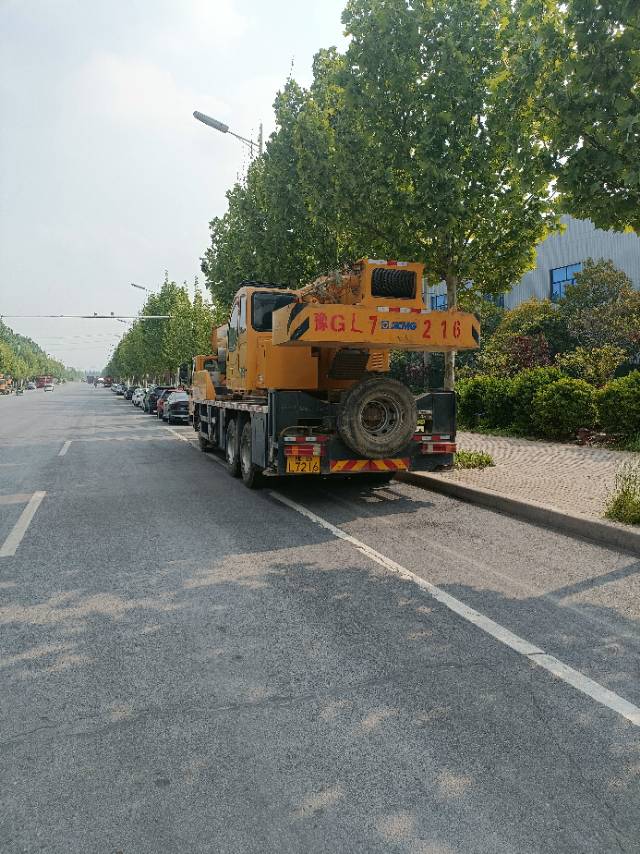 Buy XCMG QY25K5D-1 Used Crane / 5