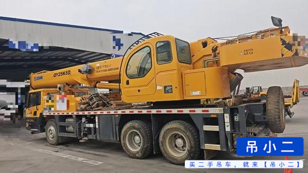 Buy XCMG 25KD Used Crane / 2