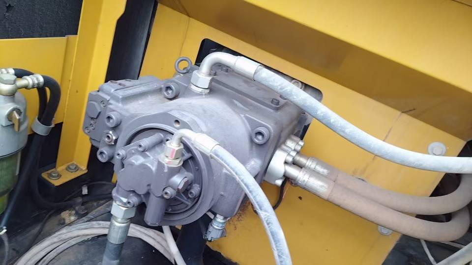 Buy Sany SY245H Used Excavator / 3