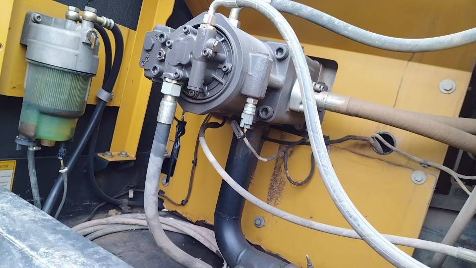 Buy Sany SY245H Used Excavator / 2