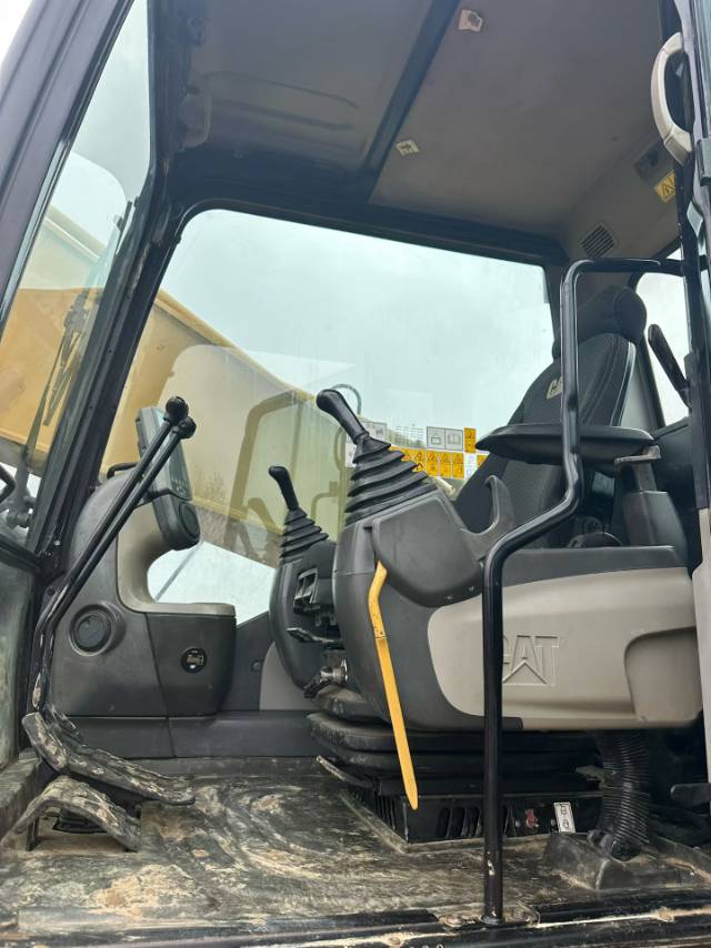 Buy Caterpillar 336D2 L XE Used Excavator / 9