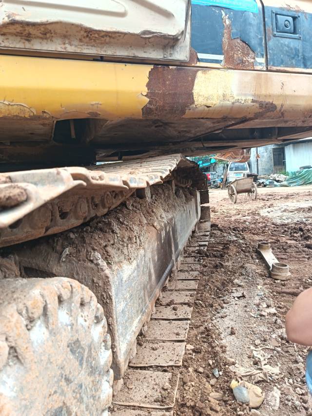 Buy Caterpillar 320C Used Excavator / 5