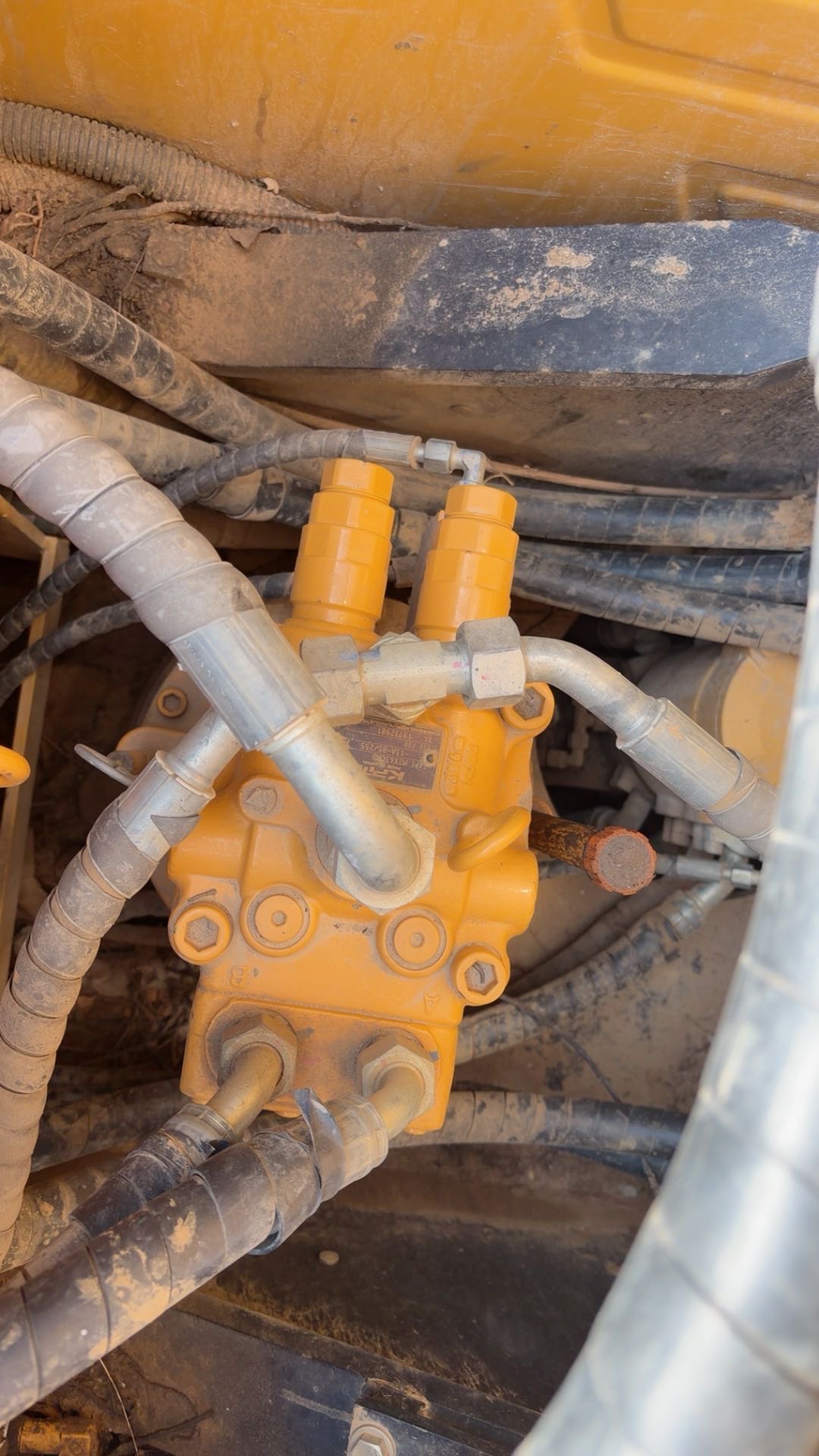 Buy Sany C135-10 Used Excavator / 4