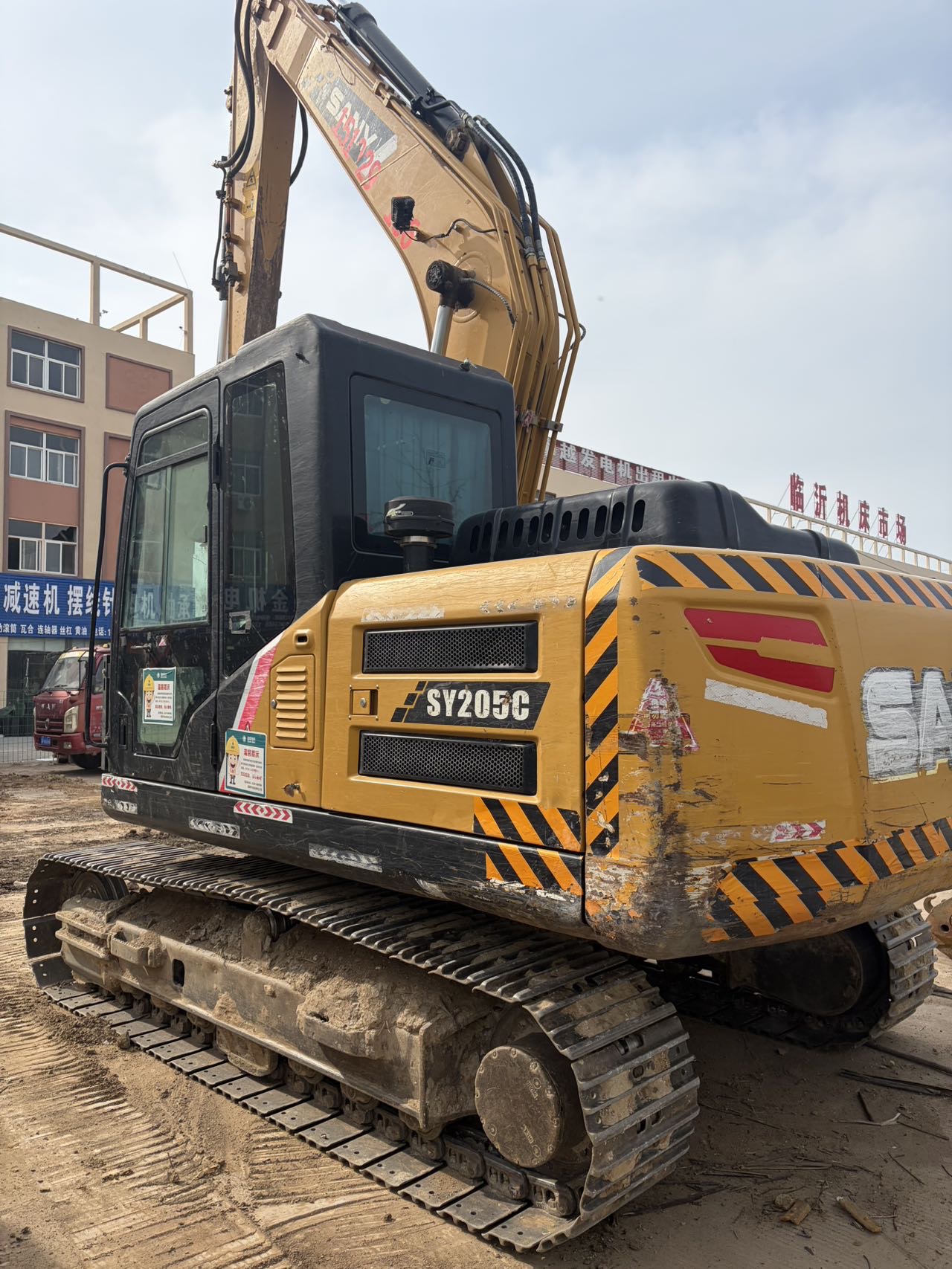 Buy Sany C135-10 Used Excavator / 10