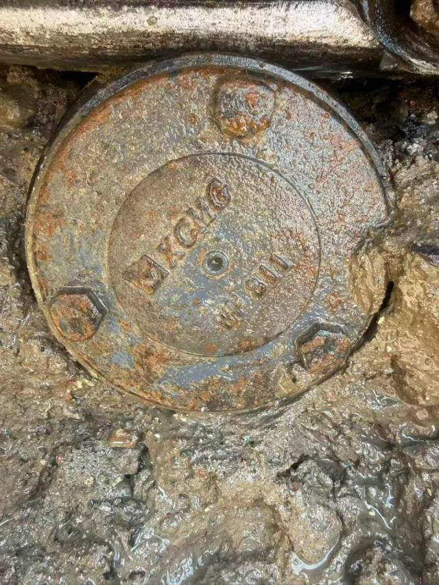 Buy XCMG WZ30-25 Used Excavator / 3