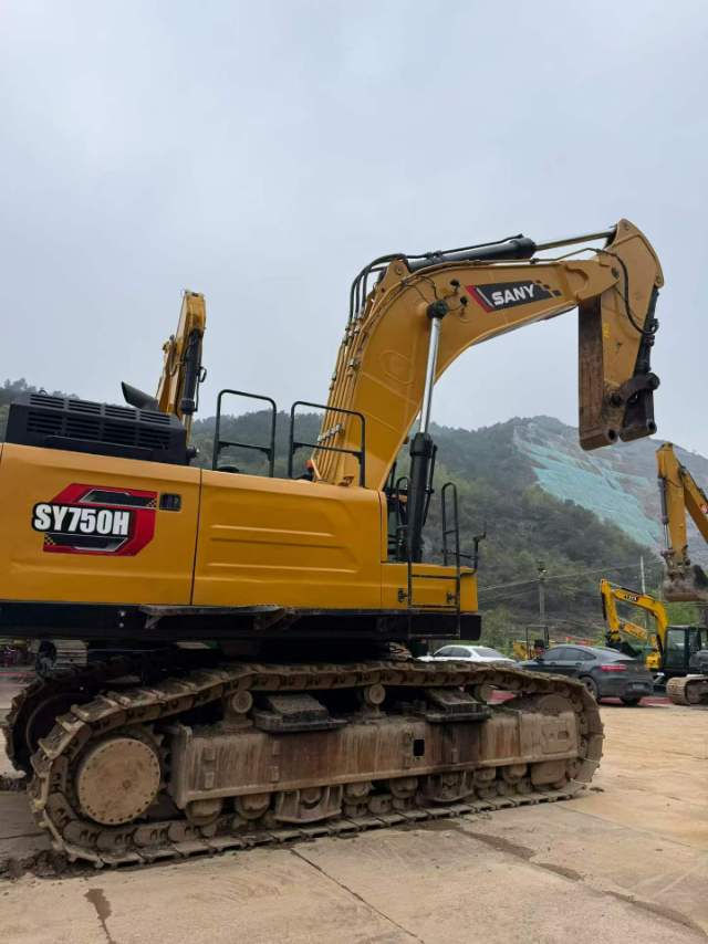 Buy Sany 75C-9 Used Excavator / 4