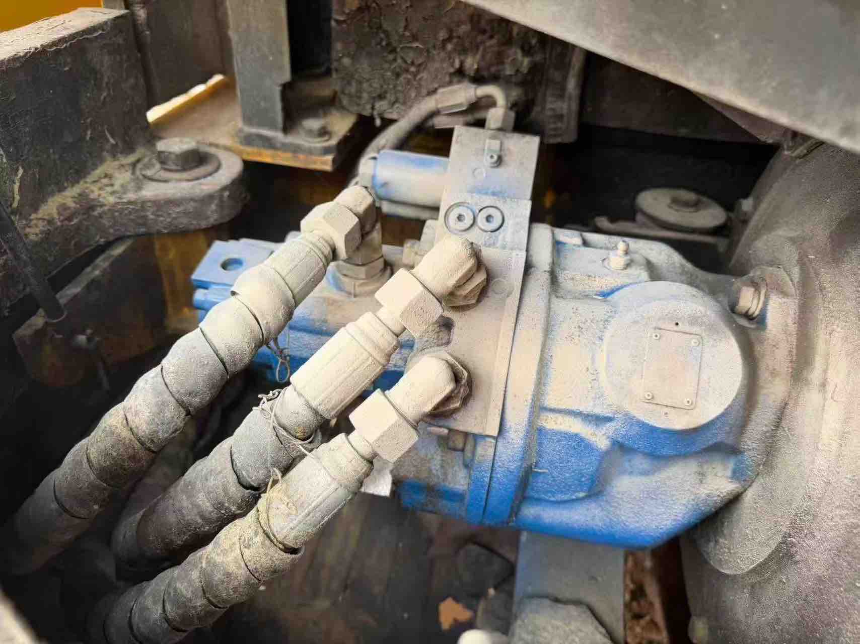 Buy XCMG XE60WA Used Excavator / 5