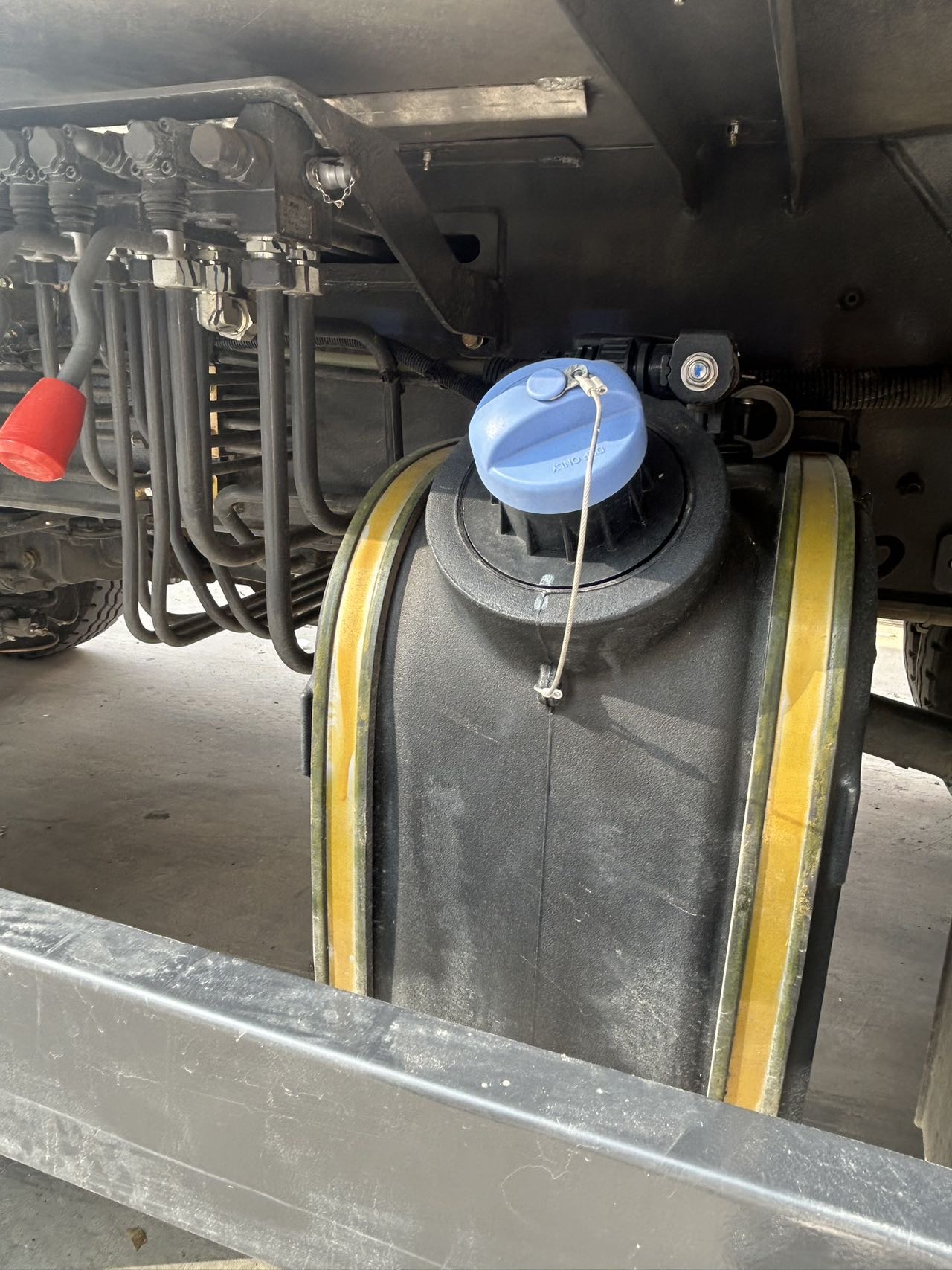 Buy XCMG XCT12K5-1 Used Crane / 6