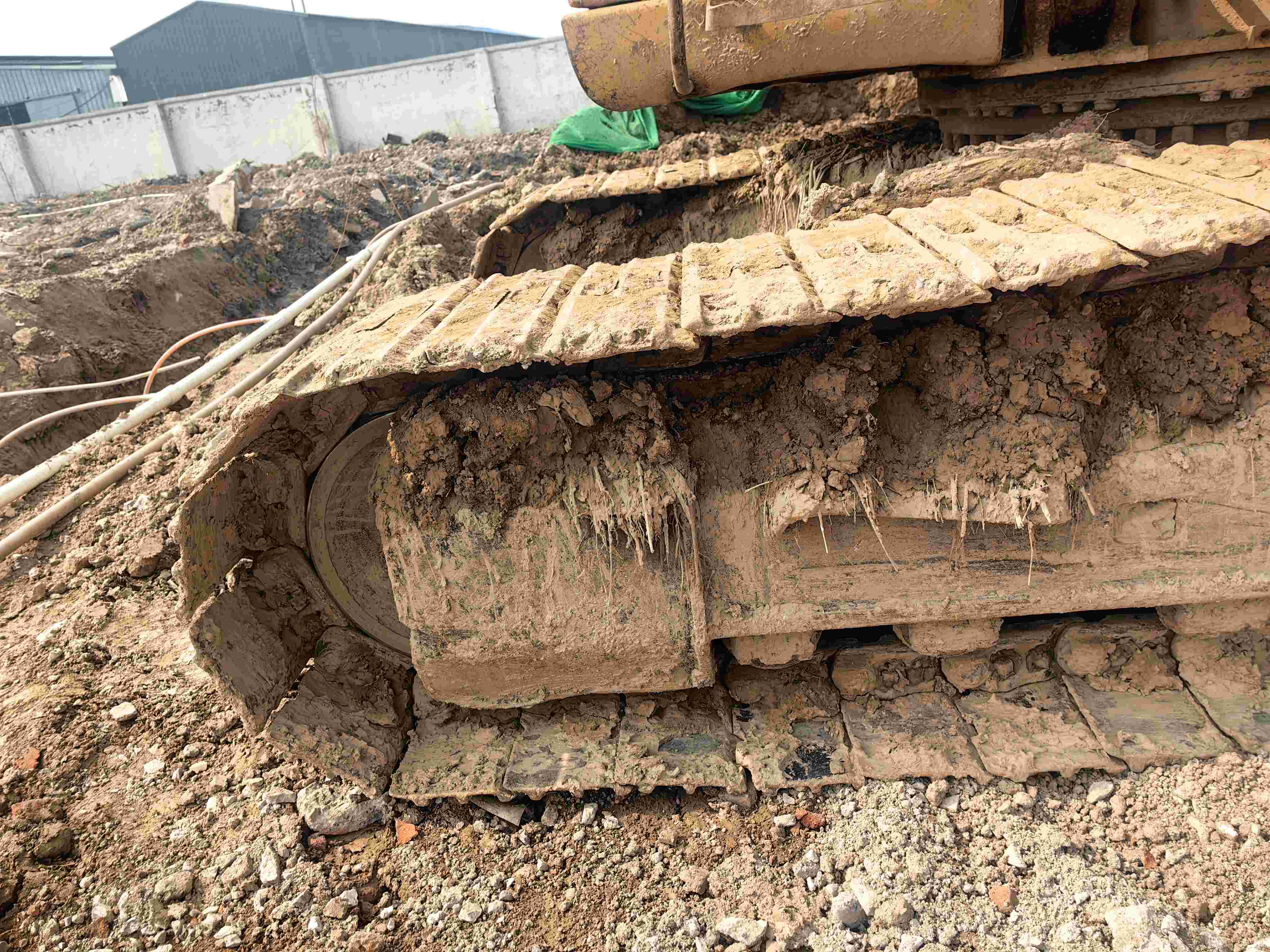 Buy Caterpillar 320C Used Excavator / 6