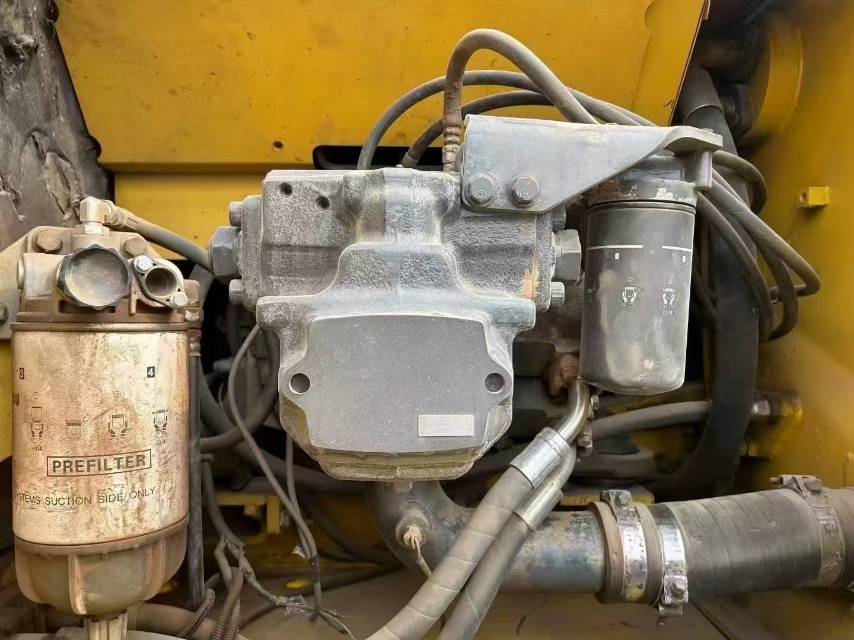 Buy Komatsu PC240NLC-7 Used Excavator / 6