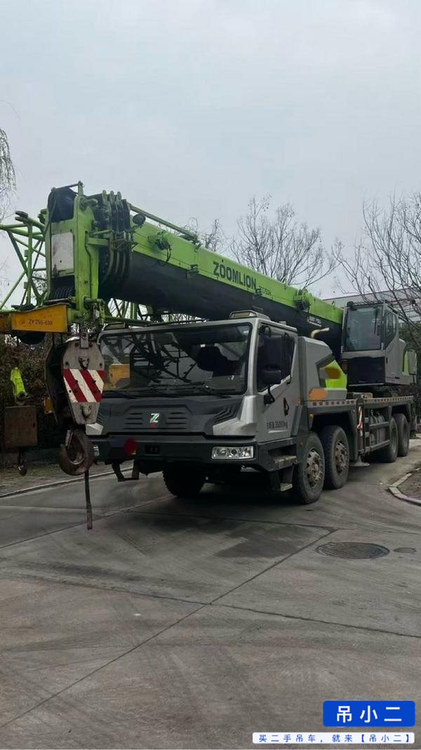 Buy Zoomlion ZTC350H562 Used Crane
