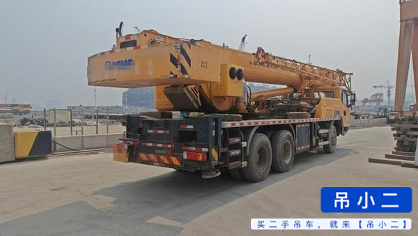 Buy XCMG 20K5C Used Crane / 3