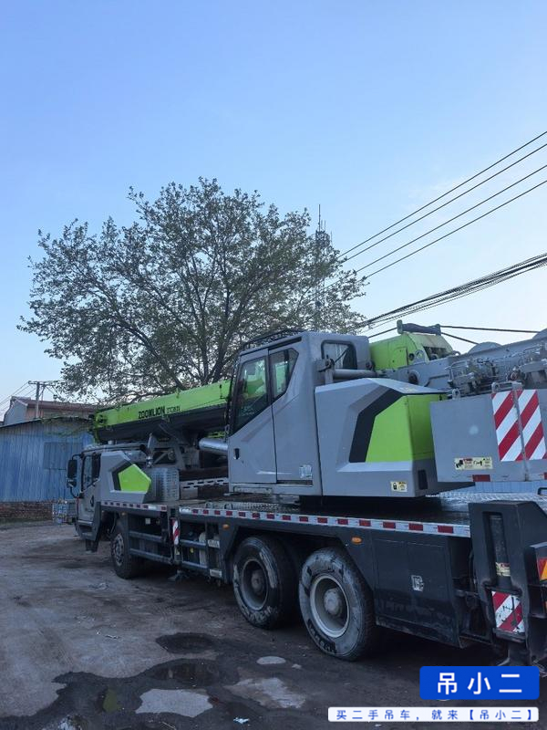 Buy Zoomlion ZTC251VE562 Used Crane / 2